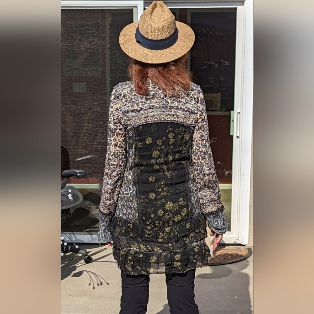 Free People Sweater - Picture 2 of 8